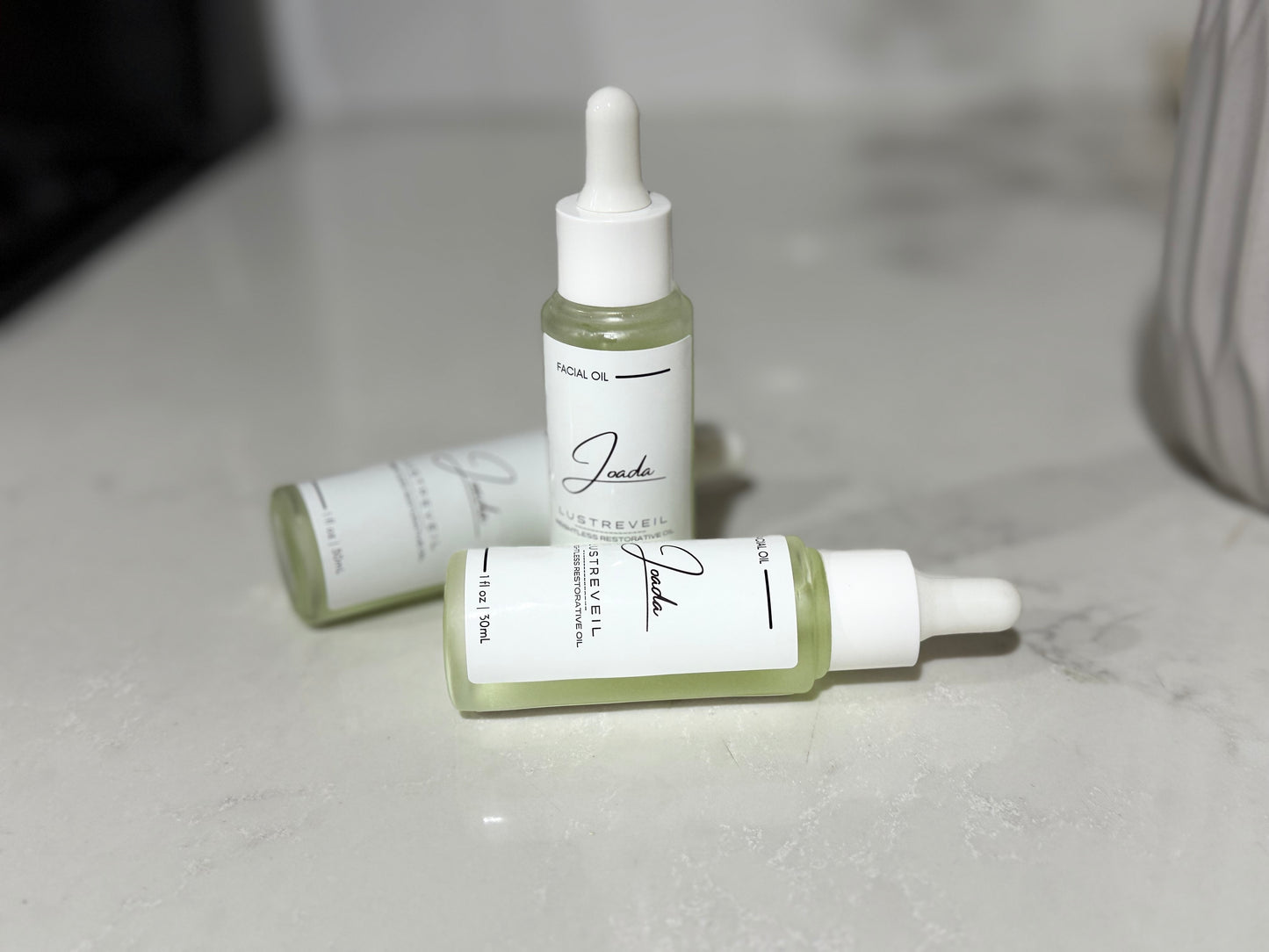 LustreVeil Facial Oil